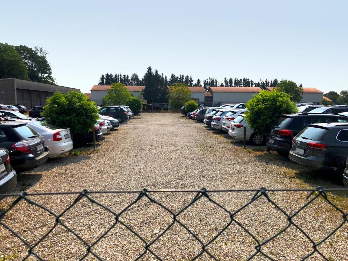 #World Monteurzimmer شكويديتس المظهر الخارجي الصورة